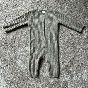 H&M Cozy Cashmere Knit Baby Onesie 9 months - light brown